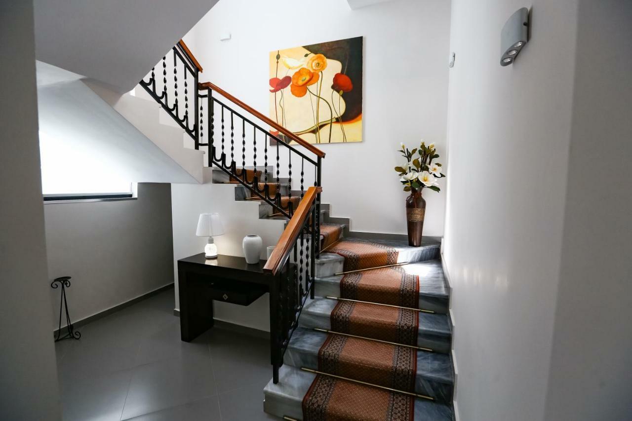 Home Hotel Tiranë Ngoại thất bức ảnh